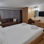 Gogemi 班斯科