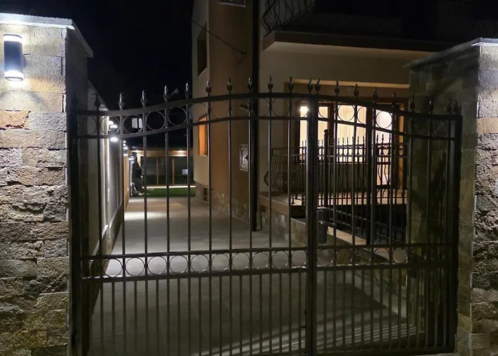 Gogemi Гостевой дом Банско